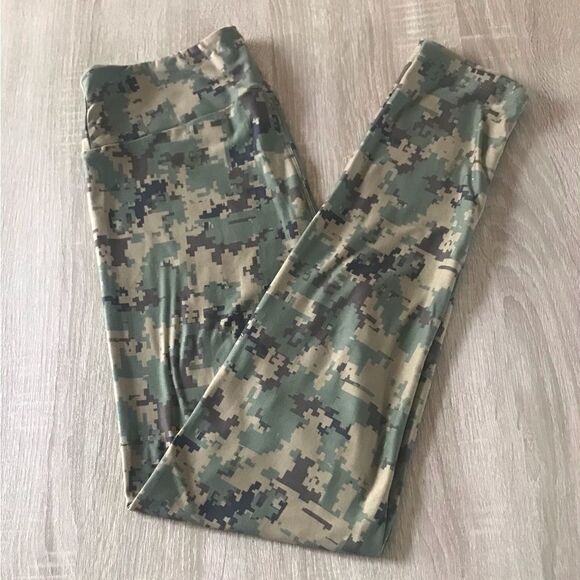 NWOT … THE LEGGING SLINGER “Size: M” Leggings - Picture 2 of 6